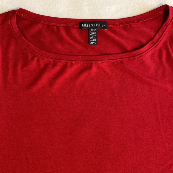 Eileen Fisher viscose / Lycra jersey bateau neck long sleeve top cardinal red - Picture 3 of 10